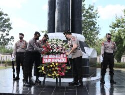 Polres Gunungkidul Gelar Ziarah Ke Taman Makam Pahlawan Bhakti Pertiwi