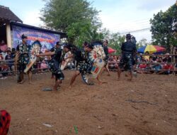 Jathilan Pranjono Seto Tampil Di Hadapan Masyarakat Wareng