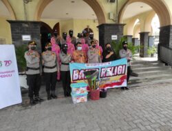 Dalam Rangka Hari Jadi Polwan Ke-74 dan HKGB Ke-70, Polres Gunungkidul Gelar Bakti Religi di Gereja Santo Petrus Kanisius Wonosari