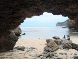 Obyek Wisata Pantai Ngunggah, Ini Harapan Lurah Giriwungu