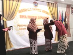 Mandala Purna Wiyata 2023Pelepasan dan Penyerahan Kembali Siswa Kelas XII ke Orang Tua